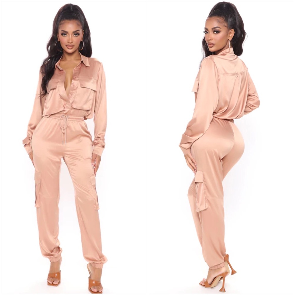 nwt fashion nova satin jogger set